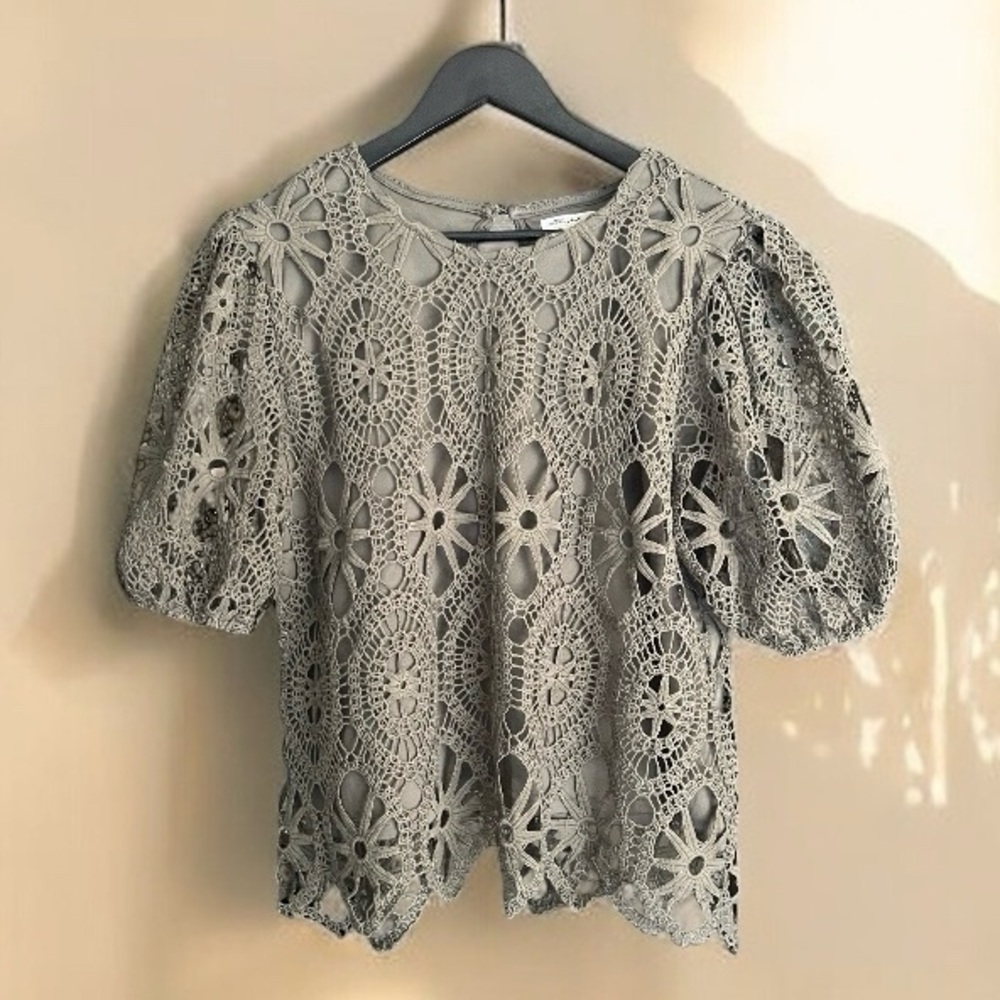 Floral Crochet Lace Top